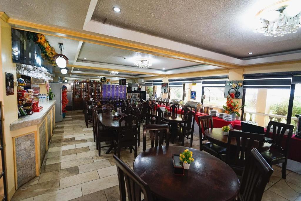 Suzuki Beach Hotel Olongapo Εξωτερικό φωτογραφία